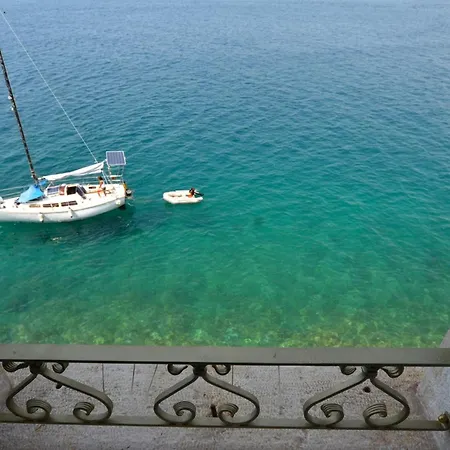 Serene Sea View *